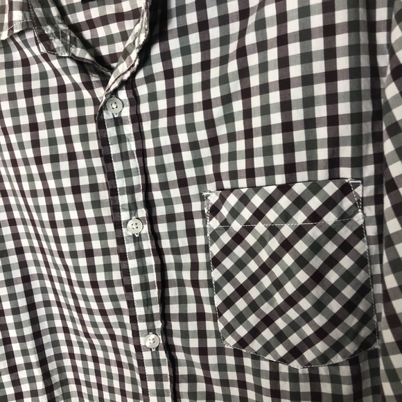 Bossini Contemporary Fit Men’s Button Down Shirt with tabs for rolling sleeve. - Picture 4 of 7